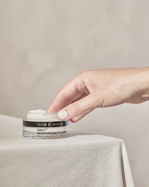 DAILY MOISTURIZING CREAM